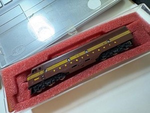 CONCOR JAPAN (KATO) Pennsylvania EMD E8 #5887  Engine-Tested