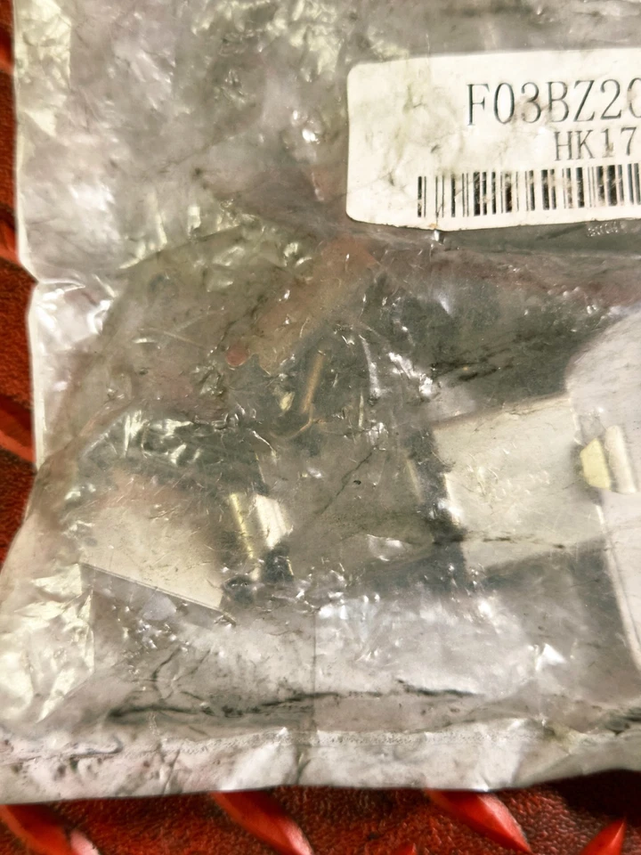 Kit de pastillas de freno de disco delanteras Mopar 2009-2018 OEM para Ram 2500 3500 68049148AA Foto 4 de 4