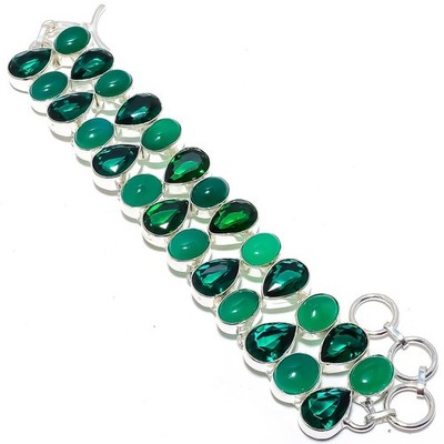Vibrant Chrome Diopside & Green Onyx Gemstone Bracelet M188