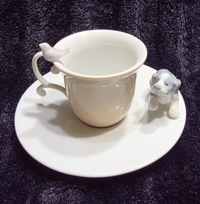 Llardo' Teacup and Saucer with Dog and Bird Figurine Set