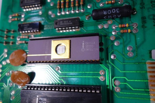 C8755A INTEL 5078C 40-PIN CERAMIC GOLD Rare Vintage 1976 COLLECTIBLE - Picture 2 of 4