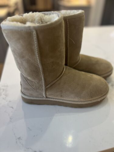 UGG Australia Classic Short II Winter BOOTS for Women 088 - Black 7 US / 38 EU - Picture 3 of 3