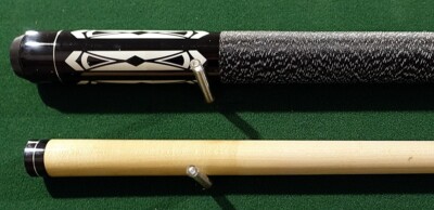 Canadian 2 pc pool Cue maple 13 mm billiard, custom, vintage Cue