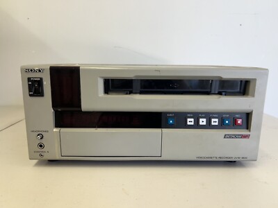 Sony Betacam SP Videocassette Recorder UVW-1800 For Parts Or Repair Powers On