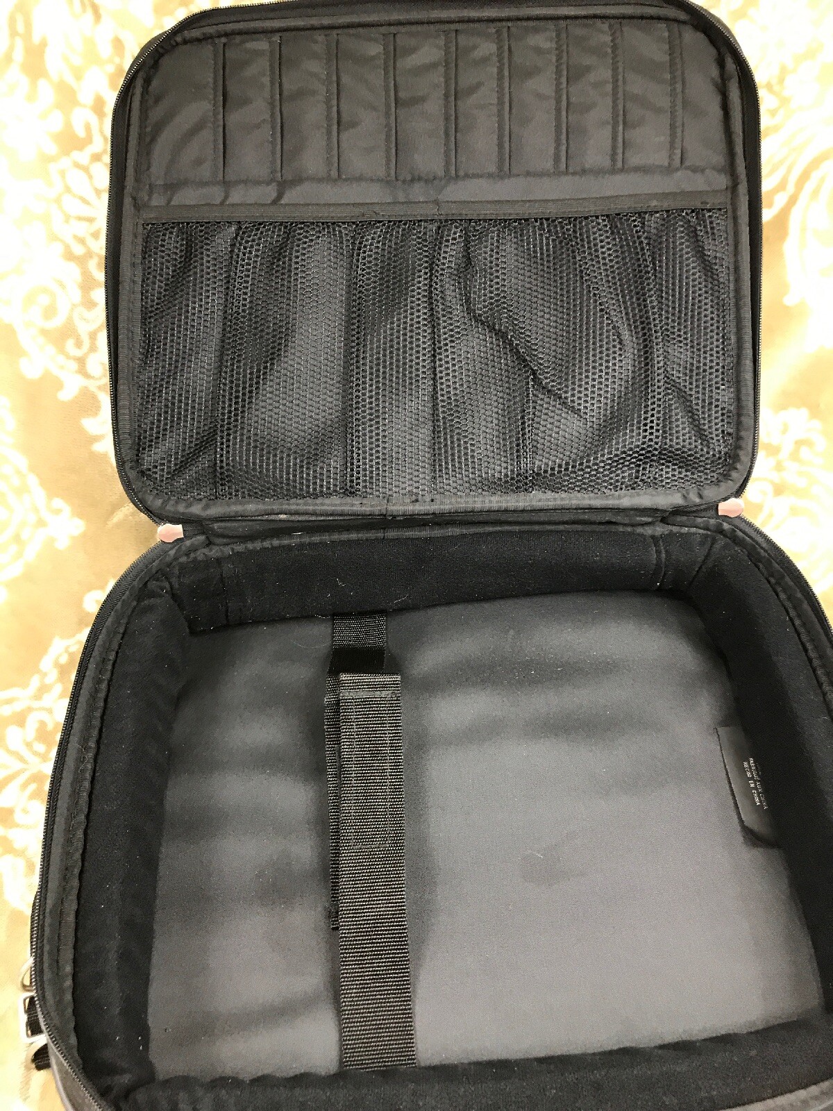 Samsonite Black Leather Expandable Briefcase CarryOn … Gem