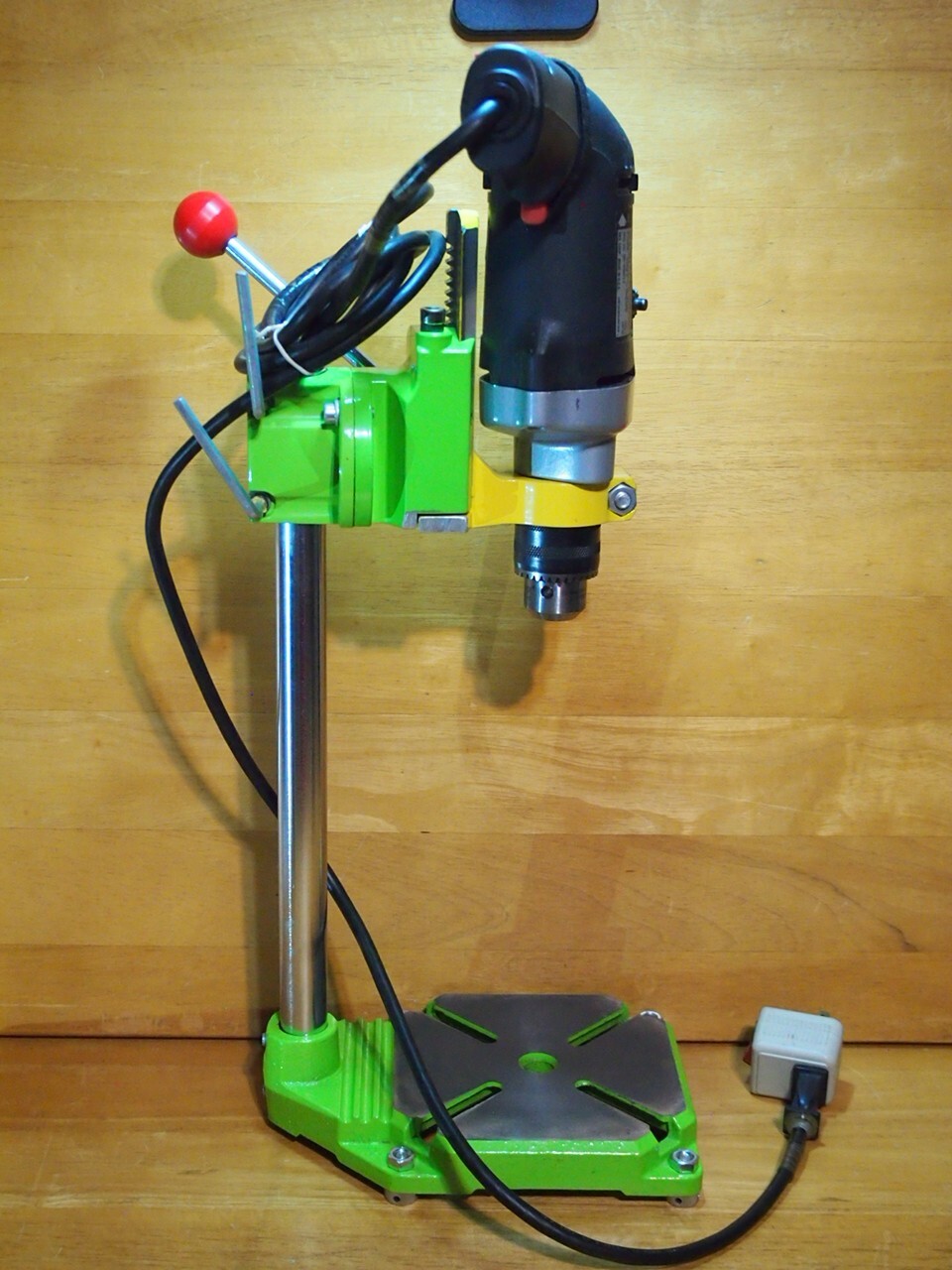 Skil benchtop drill press 1/2"chuck 4"vise tabletop bench drilling