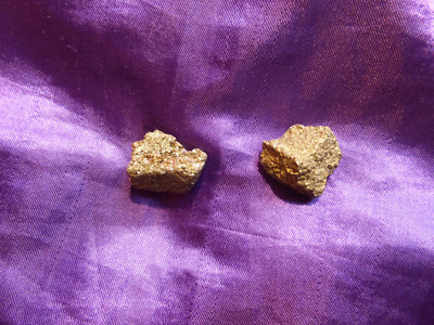 Pyrite 2 stones with golden reflections The largest made 2.5 cm long Lot 1931
