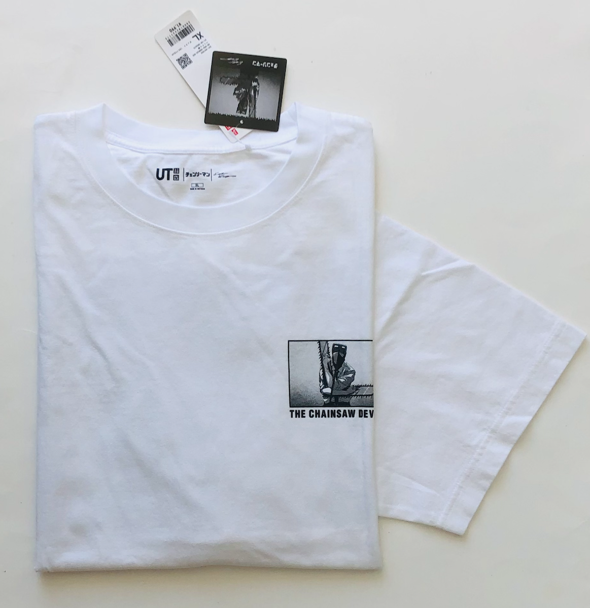 NWT UNIQLO OVERSIZED CHAINSAW KOSUKE KAWAMURA UTGRAPHIC T