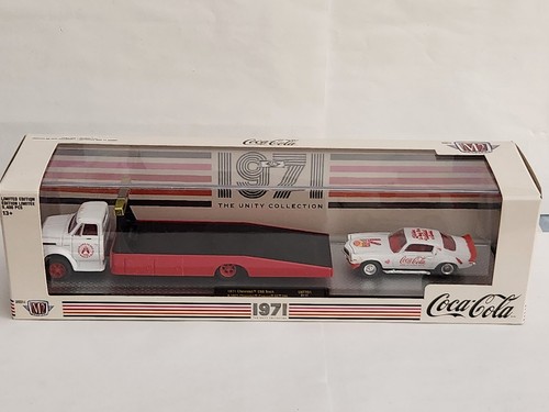 M2 MACHINES AUTO HAULERS 71 CHEVY C60 & 71 CHEVY CAMARO SS 396 UNTY01 1:64 - 第 1/12 張圖片