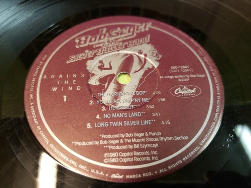 BOB SEGER & THE SILVER BULLET BAND - AGAINST THE WIND - RECORD LP (DISC ONLY) - Picture 2 of 3