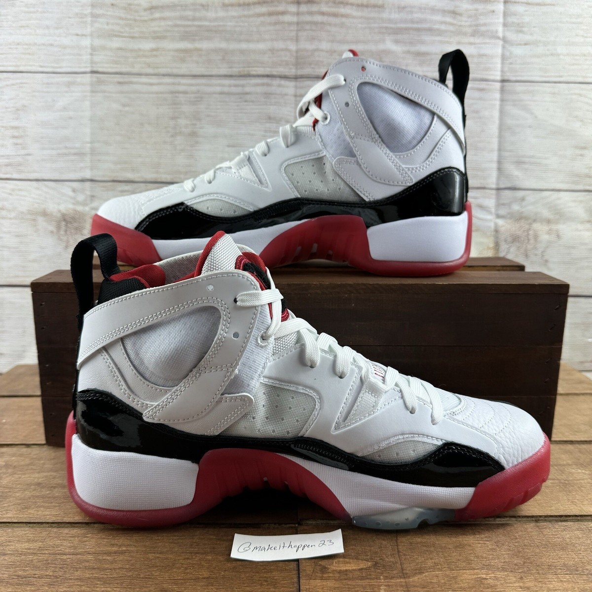 AIR JORDAN XX オリジナル 2足セット　価格交渉可 Nike Air Jordan Jumpman Two Trey White 'Bred' Black Red DO1925-106