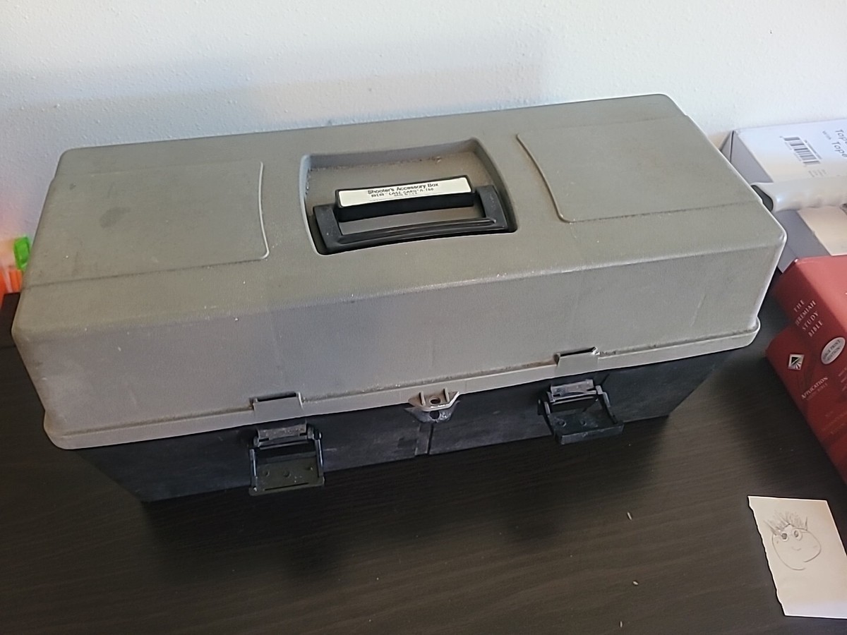 MTM Shooters Accessory Box: Case Guard A-760 Vintage Plastic Full