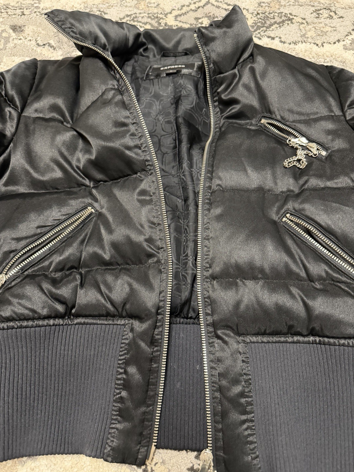 Express Black Cropped Puffer Jacket Featuring A B… - image 4