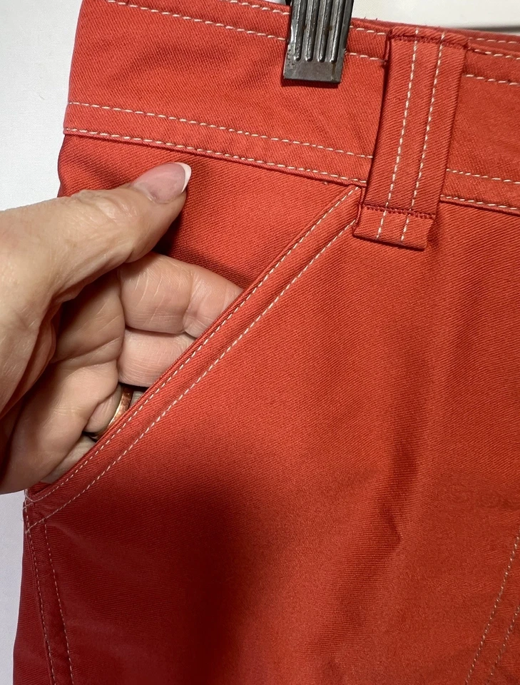 Columbia Women’s Silver Ridge Utility Shorts Orange Size 8 Hiking Pockets NWOT! - Image 2 of 4