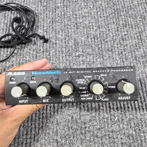 Alesis NanoVerb 18-Bit Digital Effects Processor w/ Power Supply Vintage 2000 - Picture 7 of 11
