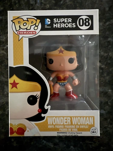 Funko Pop! Wonder Woman #08 (2010 DC Comics) - First Appearance / Early Release