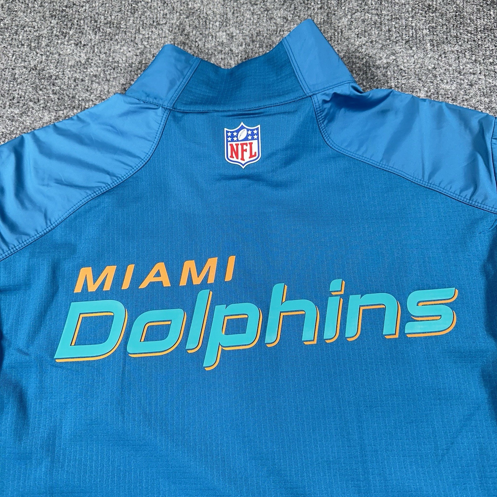 SACAI X NIKE Miami Dolphins Nike ONField Jacket Uomo Large 1 4 Zip NFL Jim Arthur Tag Pullover