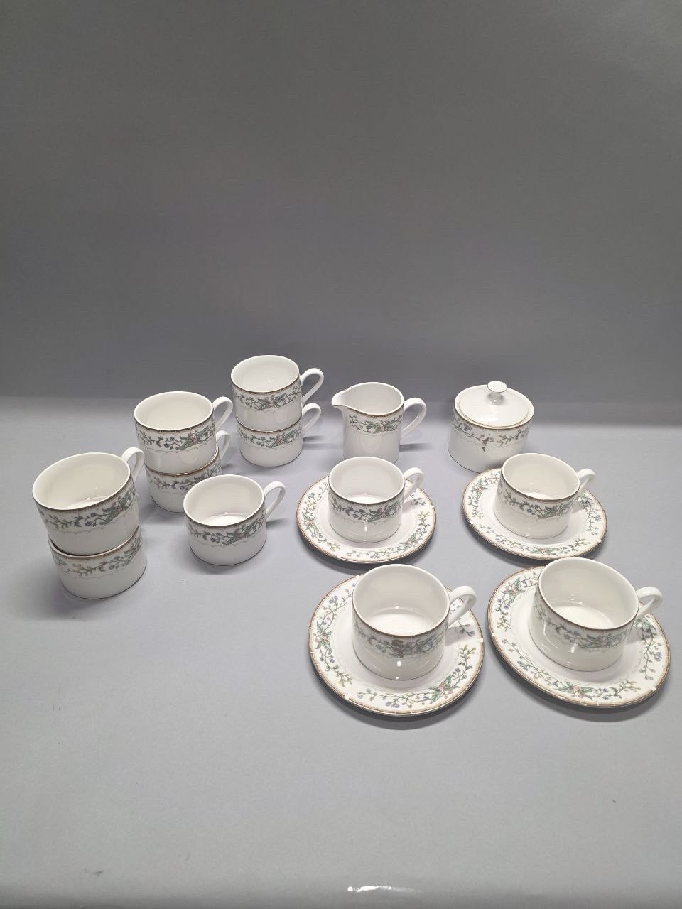 Vintage 1996 Farberware Fine China 