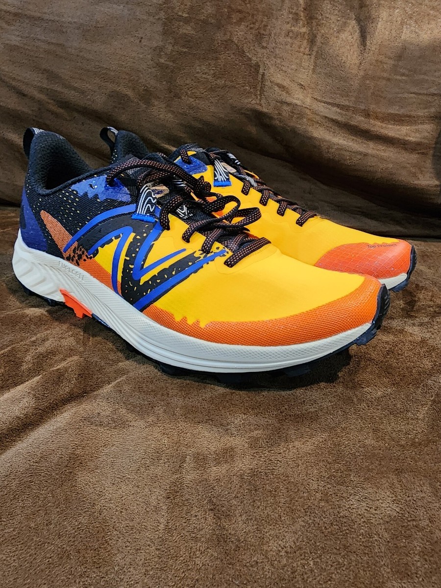 NEW BALANCE MEN'S FUELCELL SUMMIT UNKNOWN V3 RUNNING SHOES