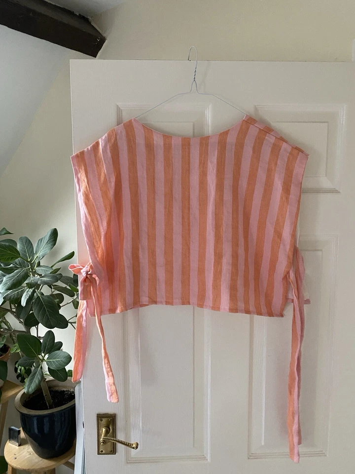 Linen Vest/Cape One Size  - Image 2 of 4