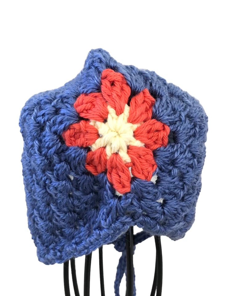 Gorro azul claro con diseño de flores bebé de 6-12 meses nuevo hecho a mano Foto 2 de 3