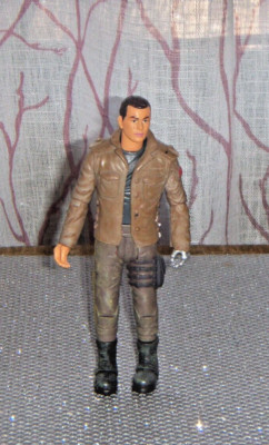 2009 Playmates Terminator Salvation Marcus Wright 6''  Action Figure