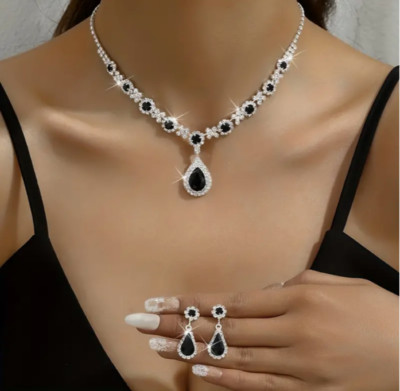 Elegant Rhinestone Necklace Earrings Black Crystal Drop Pear Lavish Teardrop Set
