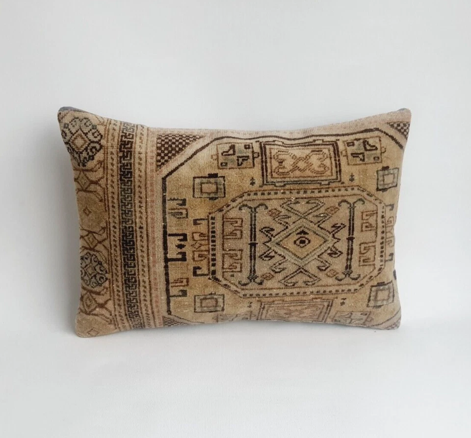 16x24 rug lumbar pillow cover , wool rustic beauty - Image 3 of 4