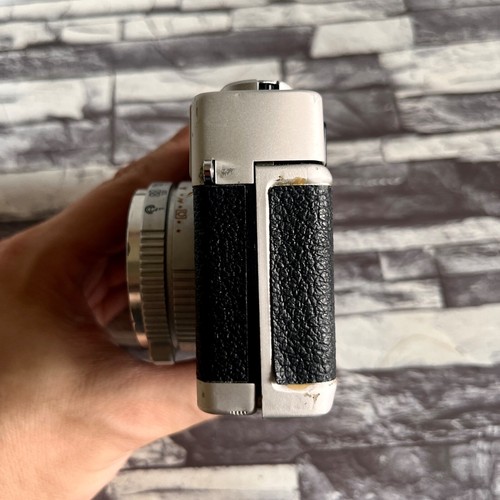 Konica C35 E&L Rangefinder 35mm Film Camera working - Picture 11 of 18