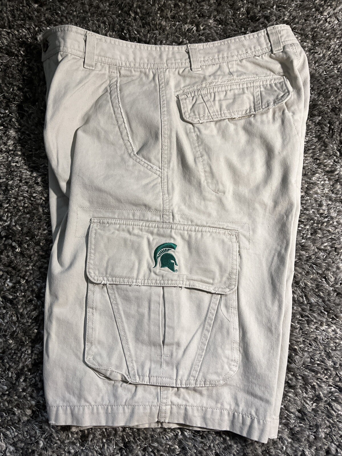 Picture 1 of 24