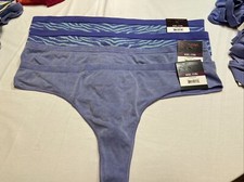 No Boundaries Pack Of 4 Size 2XL 19 women  s seamless thongs new with tags