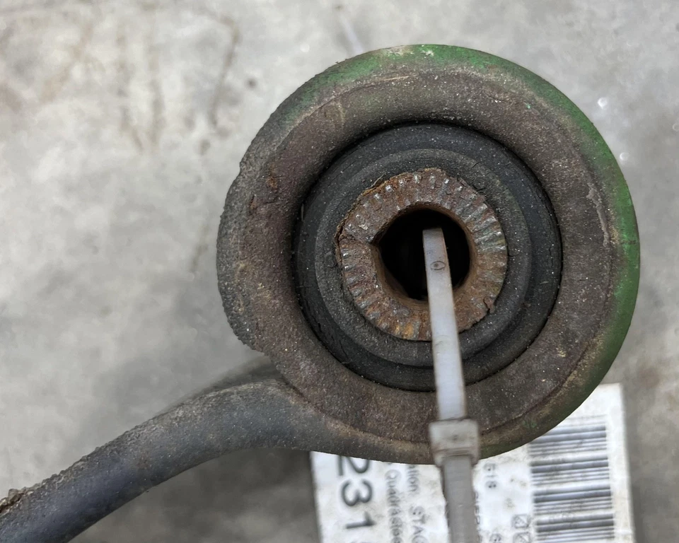 Conjunto de resorte de hoja trasera clásico Chevy Silverado 1500 99-07 lado izquierdo o derecho Foto 4 de 4