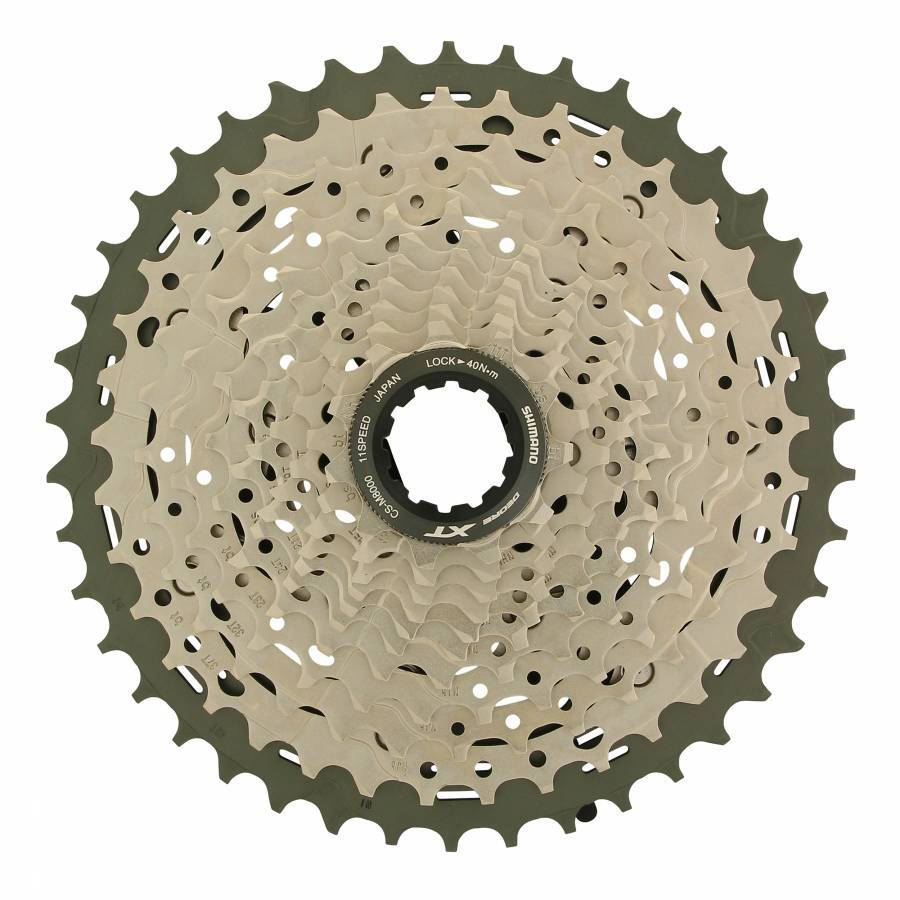 Cassette Shimano XT M8000 11v pour sorties VTT et chemins de montagne