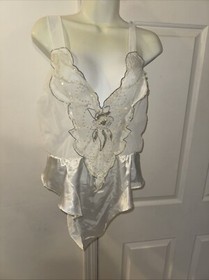 Mara Intimates White Sequin Pearls Medium Teddy Vintage