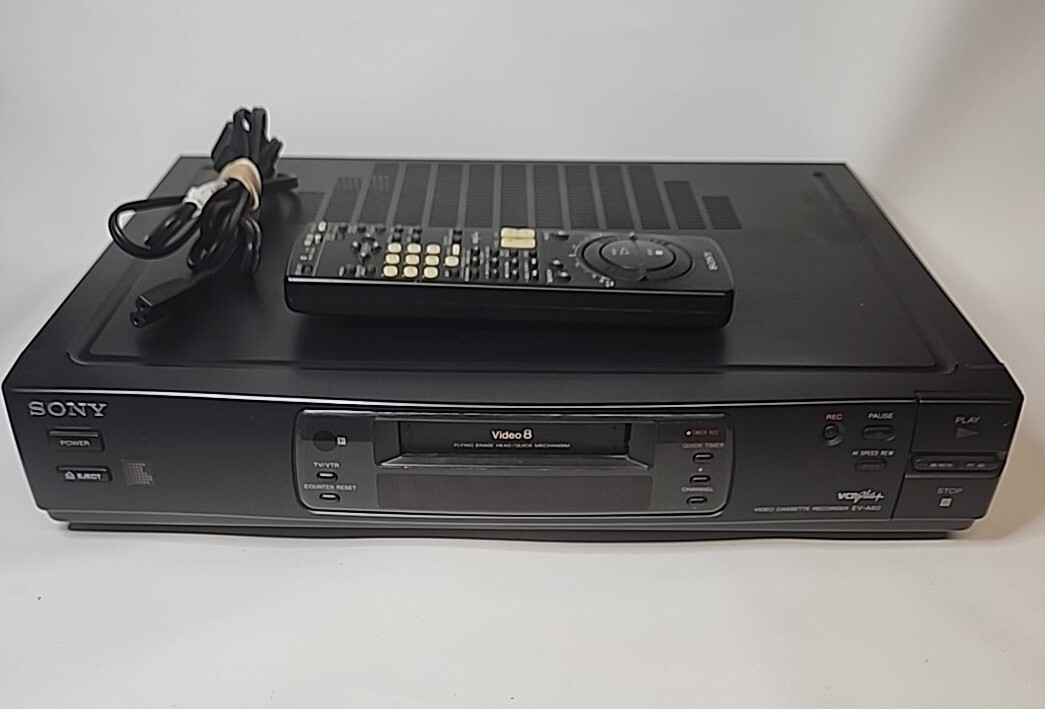 Sony EV-A60 Video8 8mm Player/Recorder VCR, w/remote, PARTS/REPAIR