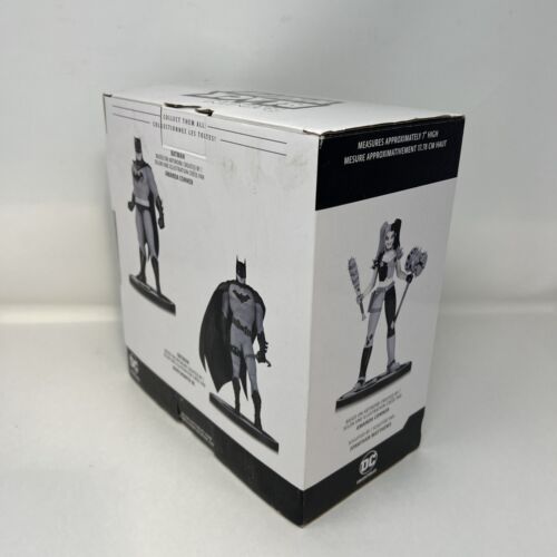 Black & White Harley Quinn by Amanda Conner Resin Statue Dc Direct #/5000 - Picture 3 of 7