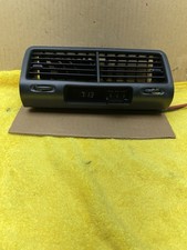 88-91 Oem Honda Civic Ef Sh3 Hatchback Center Dash Air Outlet Vent Digital Clock 88-91 Oem Honda Civic Ef Sh3 Hatchback Center Dash Air Outlet Vent Digital Clock