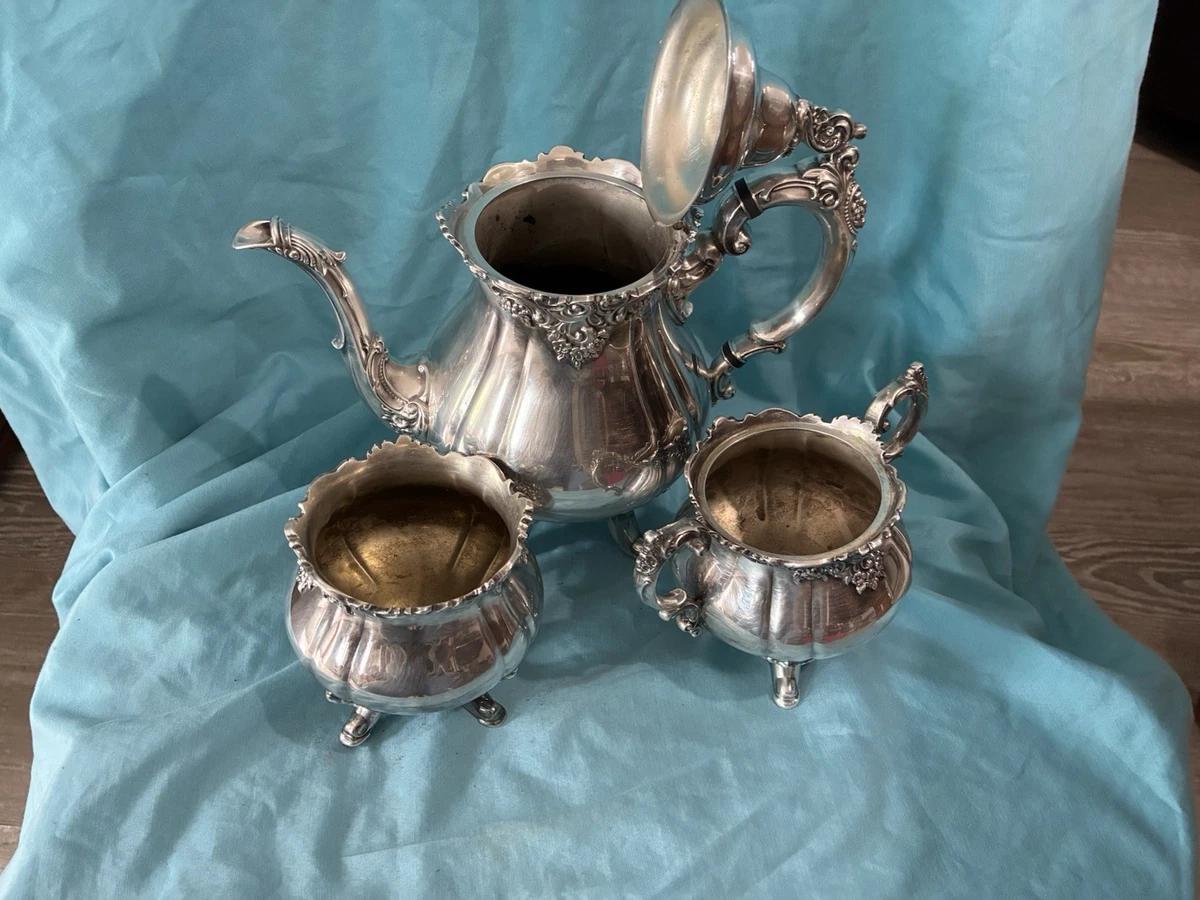 Wallace Antique US Silver-Plated Teapots, Coffee Pots & Sets for