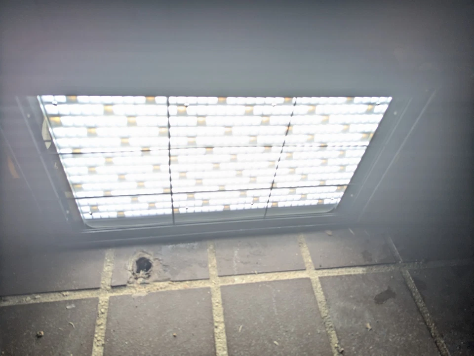 Lowel Prime LED 400 Daylight - PRM-400DA studio Lights - Tested - Image 2 of 4