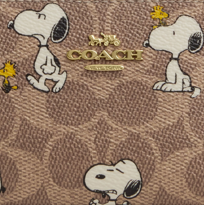 NWT Coach X Peanuts Snap Wallet In Signature Canvas With Snoopy