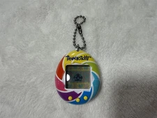 2017 TAMAGOTCHI KEYCHAIN ELECTRONIC TOY "FRESH BATTERY" RAINBOW SWIRL DIGITAL