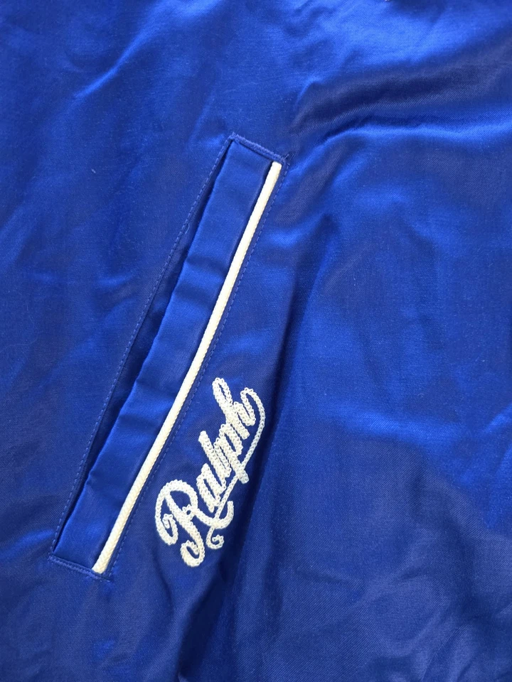 NOVA Jaqueta Polo Ralph Lauren MLB Chicago Cubs SATIN TEAM GRANDE - Imagem 3 de 4