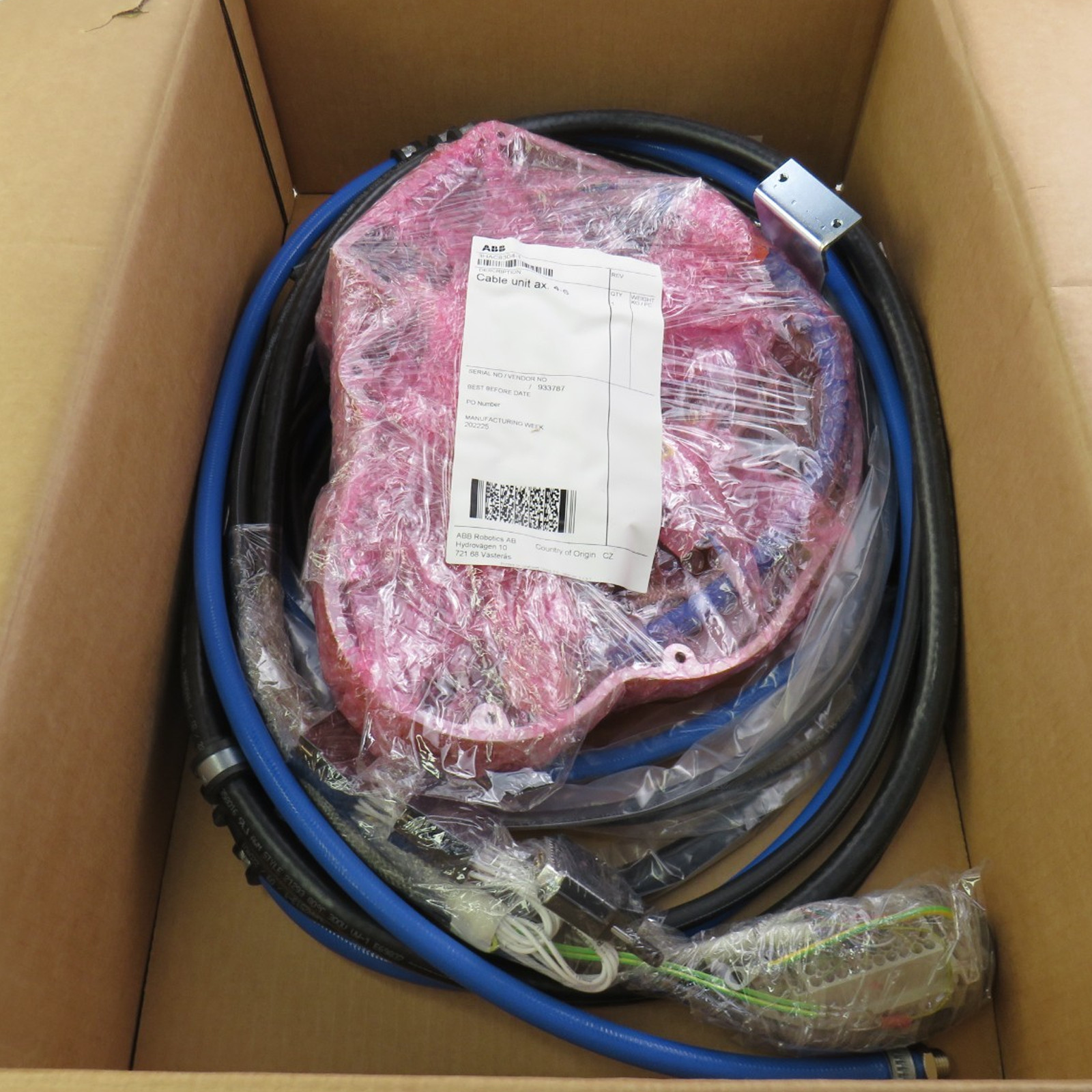ABB 3HAC8304-1 Cable Unit Axis 4-6 IRB 4400 Robot Arm New Surplus