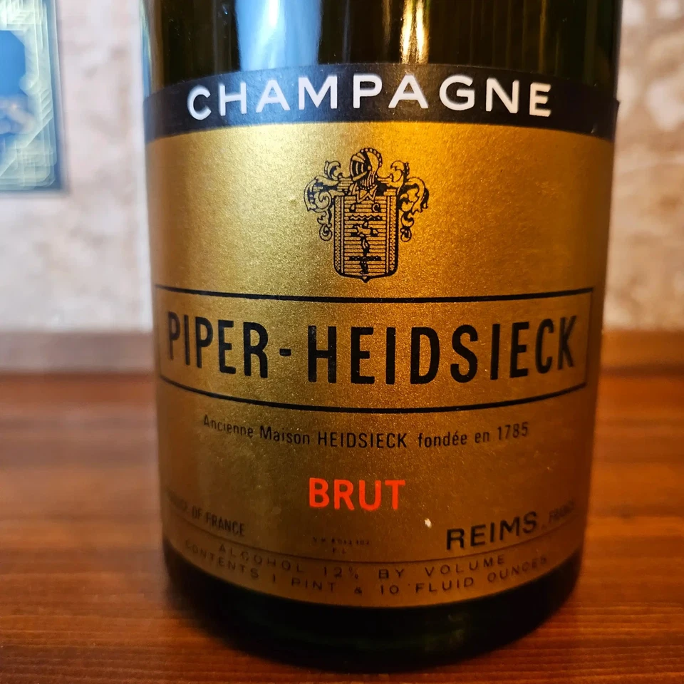 1971 Piper-Heidsieck Brut复古香槟 — 第 3/4 张图片