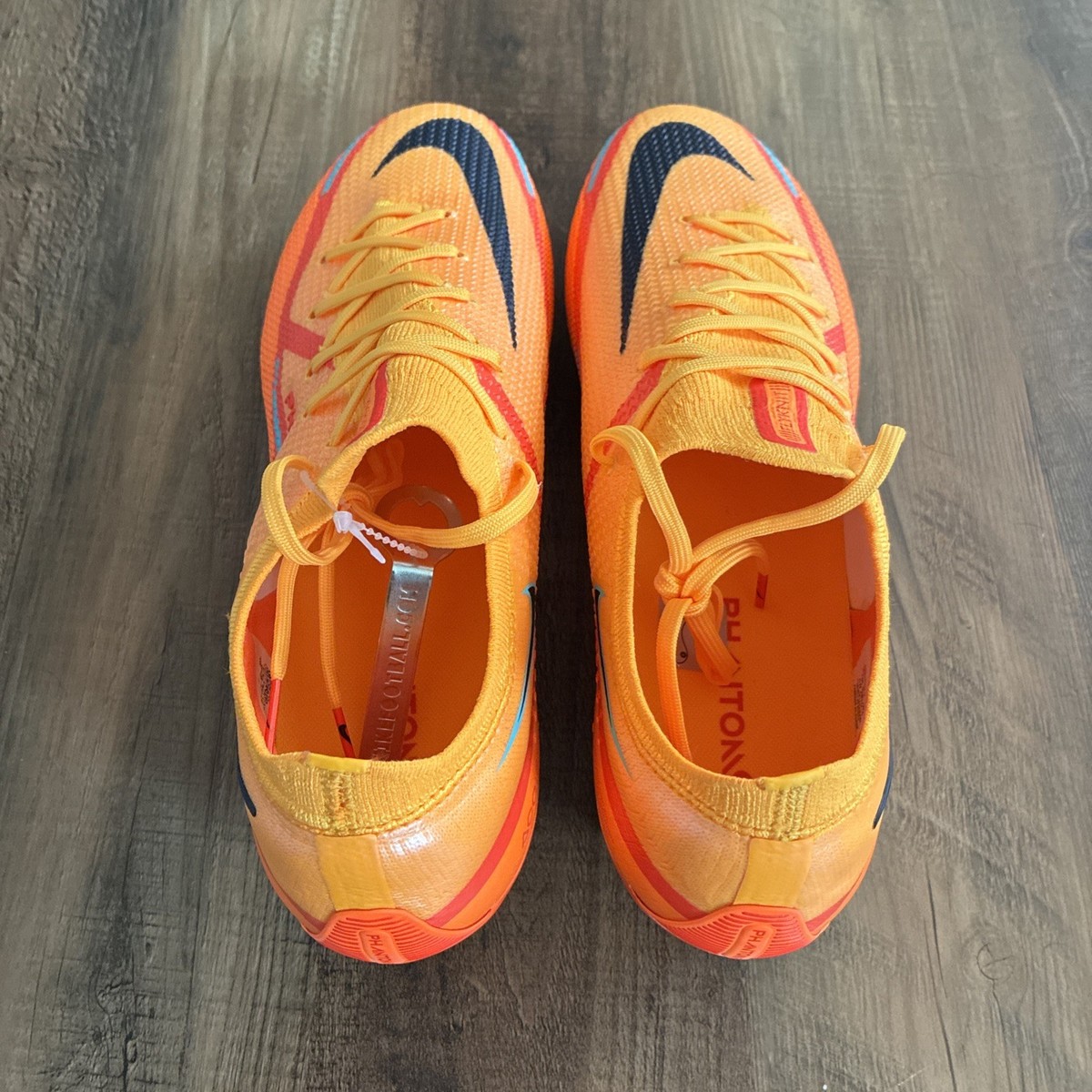 Nike Phantom GT2 Elite SG-Pro AC Men 10.5 Orange Soccer Cleats