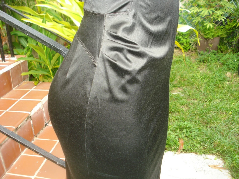 LIDA BADAY черный эластичной резинке без рукавов коктейль Sz 4 сделано в Канаде - Изображение 4 из 4