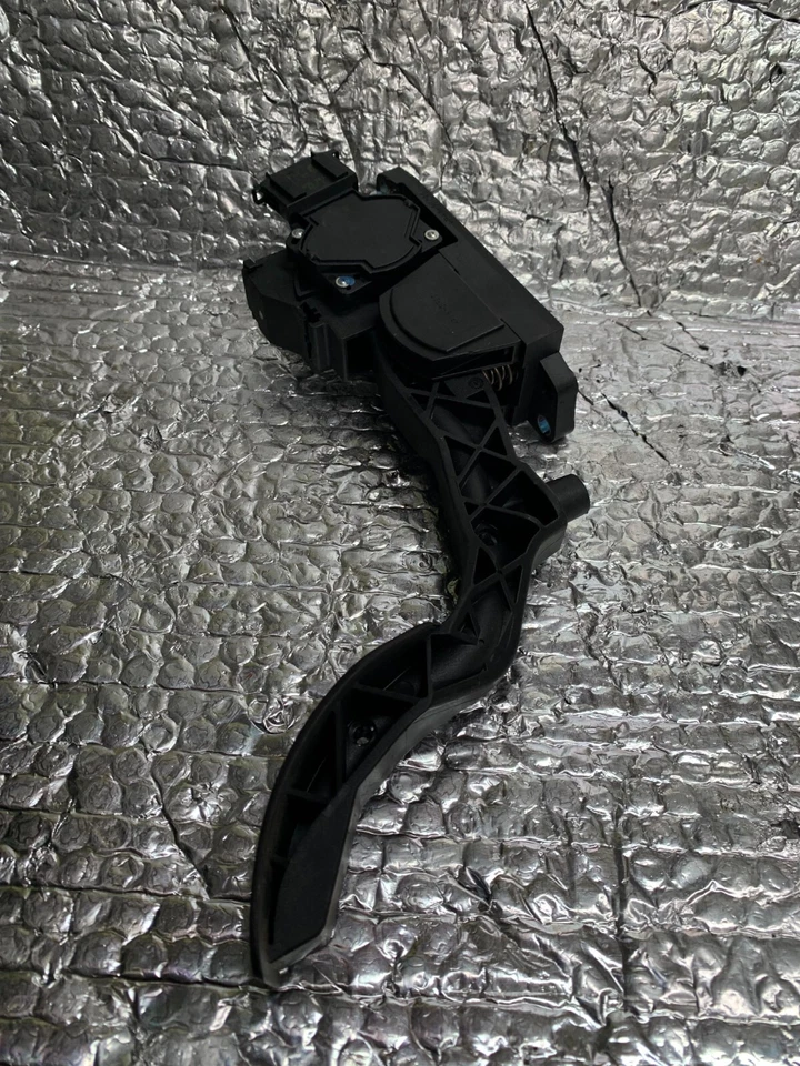 VW POLO MK4 2005 pedal acelerador 0281002374 Foto 2 de 4