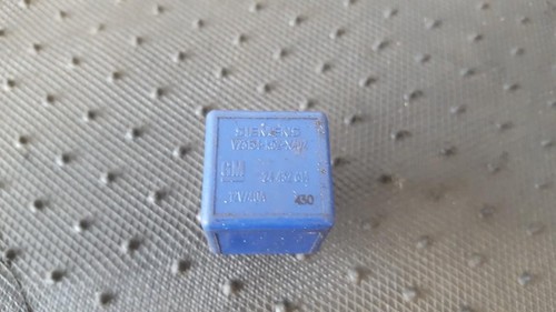 24432614 Relais, Arbeitsstrom V23134-K52-X402 Opel Astra DE233146-91