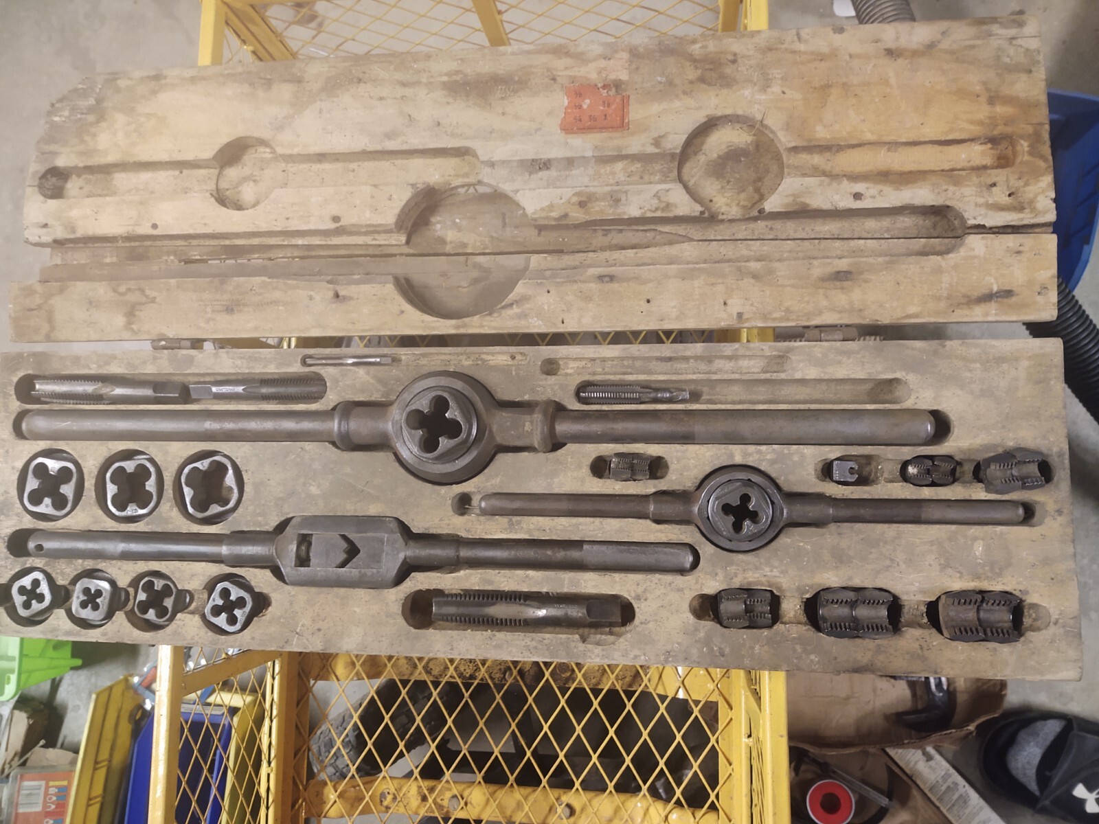 Vintage Craftsman Tap And Die Set Large Early Machinist Mechanic Farm