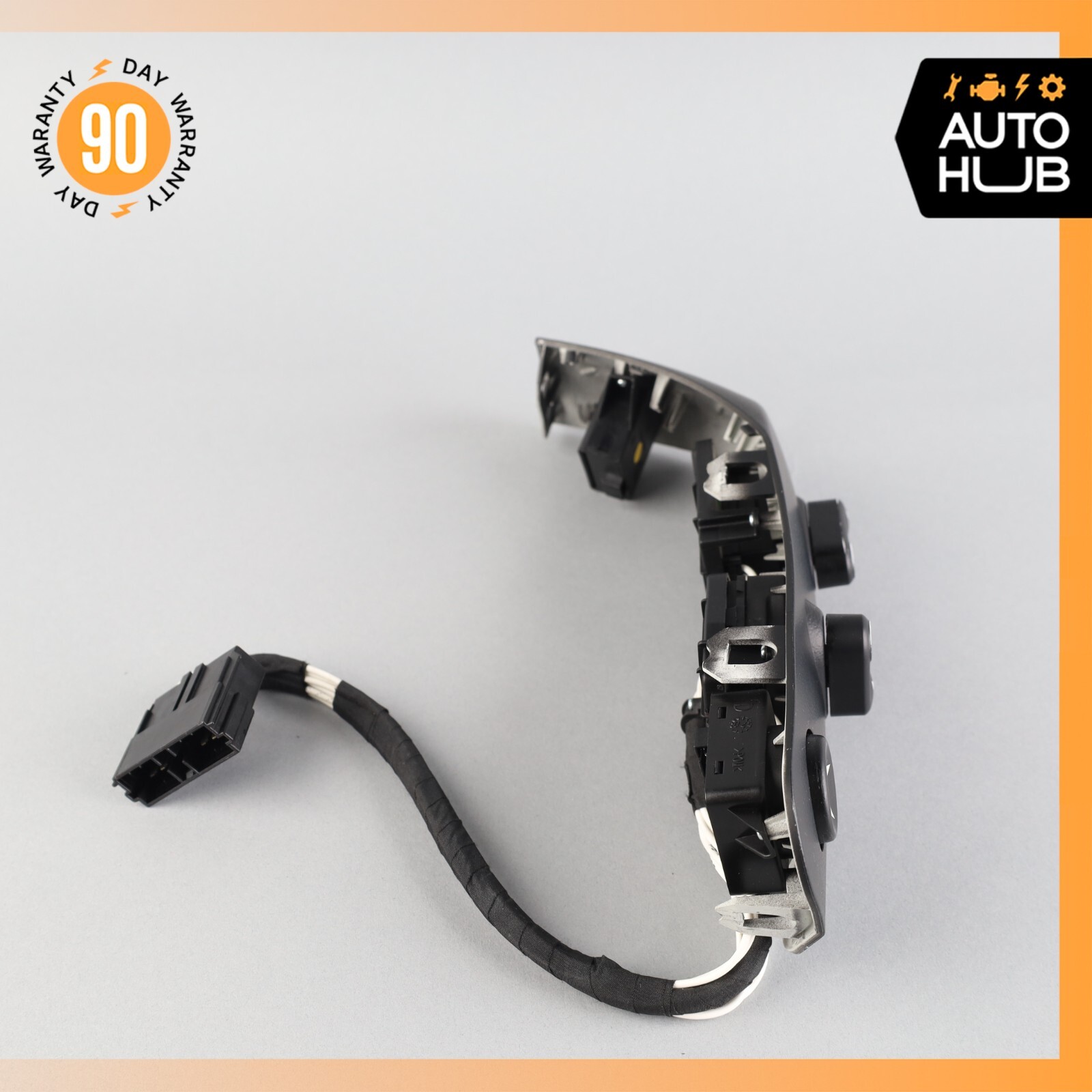 03-13 Maserati Quattroporte M139 Front Right Seat Control Switch 981445908 OEM